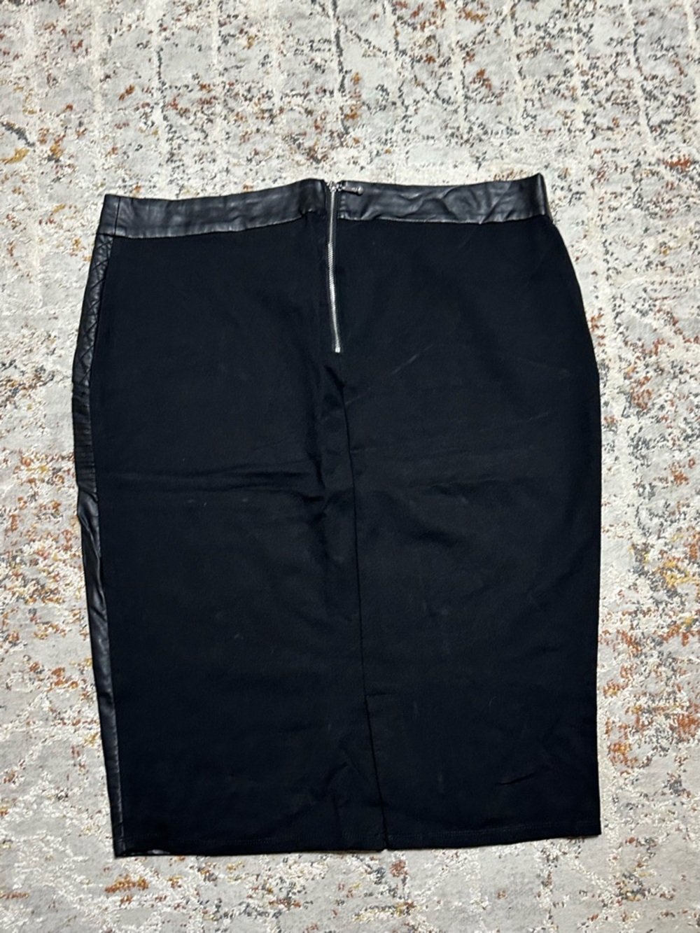Rebel Wilson for Torrid faux leather skirt size 2X black - Picture 3 of 11